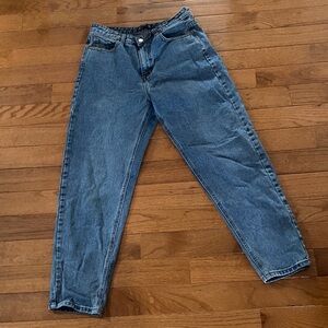 PrettyLittleThing High Rise Mom Jeans Blue Denim Size 8 Straight Leg